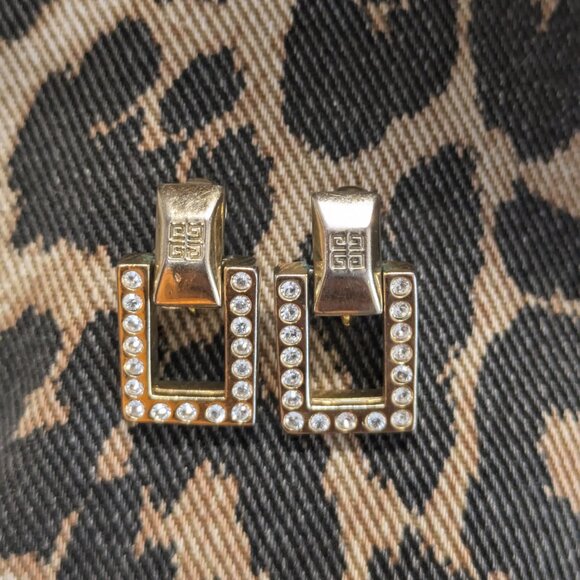 Givenchy Clip Earrings - Picture 1 of 3